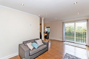 Lounge- click for photo gallery